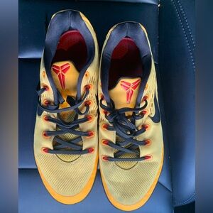 Nike Kobe 9 EM Low “Bruce Lee”